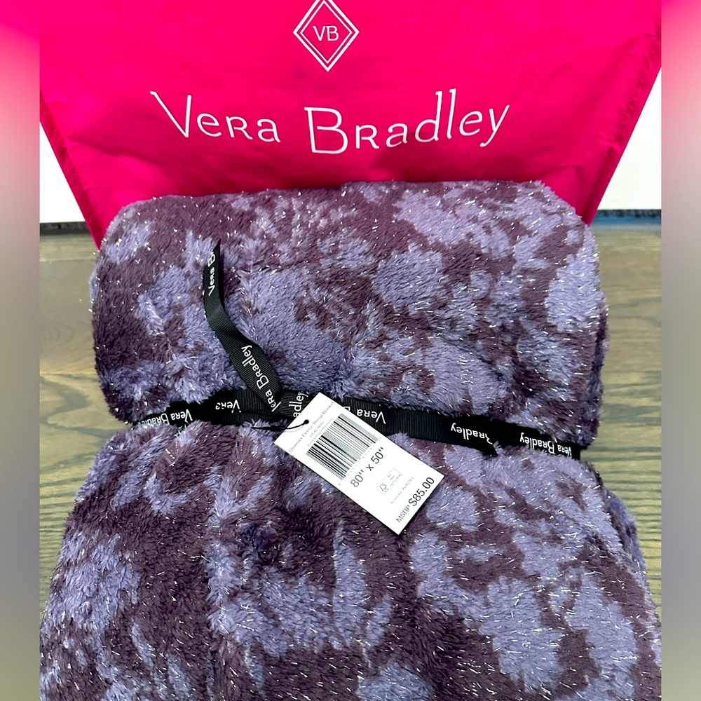 Vera Bradley Shimmer Fleece Throw Blanket NWT ❤️‍🔥FIRM PRICE❤️‍🔥